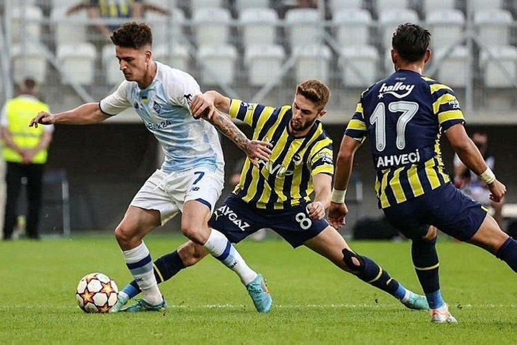 Torreira dediler Fenerbahçenin top kesme canavarı çıktı Serie Anın iki devi Kadıköye geliyor
