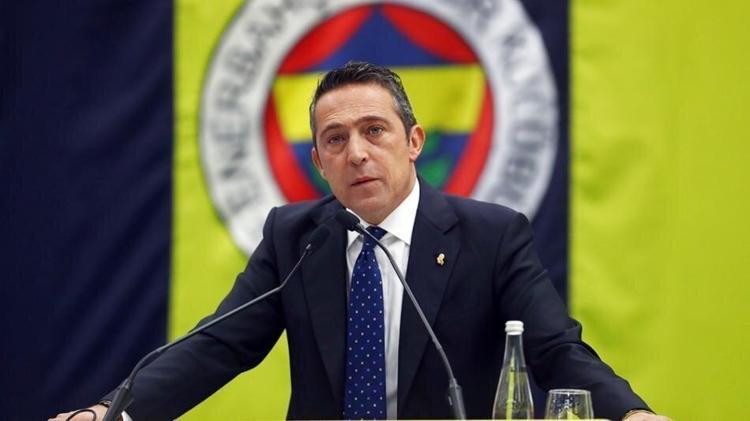 Fenerbahçede bunalıma girdiğini söyledi menajerine talimat verdi 3 ayrılık birden