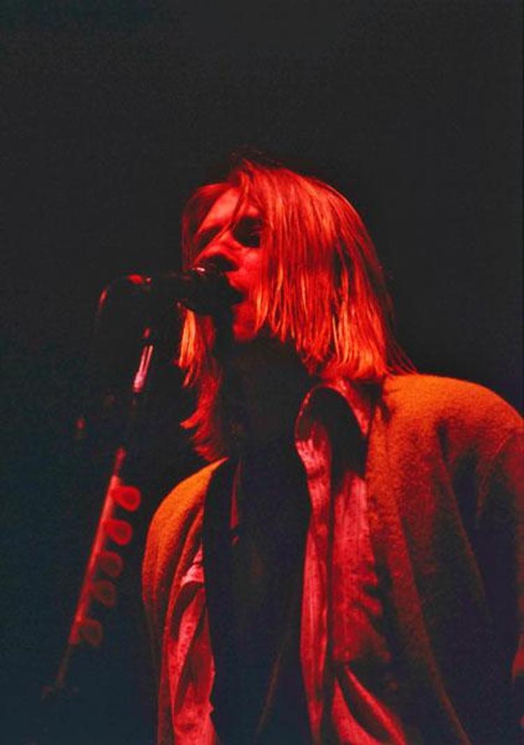 Courtney Love tarafından tacize uğradım, o anın fotoğrafı da var