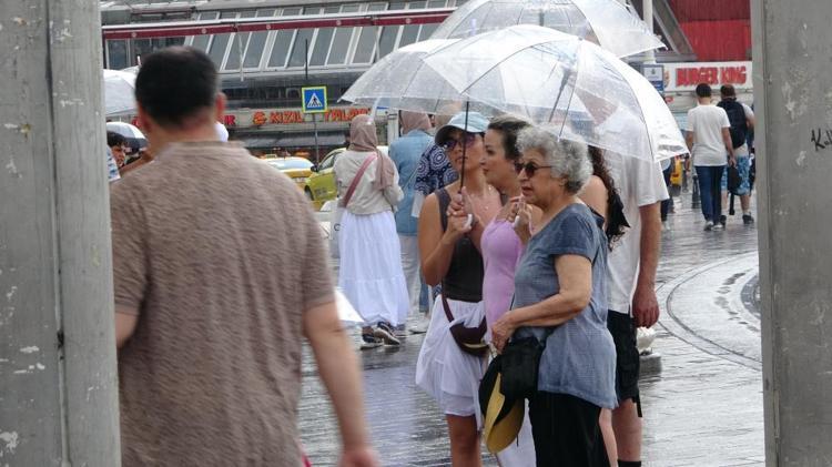 Meteoroloji haritayı baştan aşağı değiştirdi Sağanak yağmur, sel, dolu çok kuvvetli geliyor