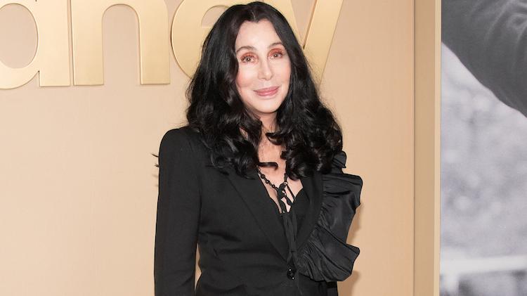 Cher: Biri ne zaman yaşlı hissedeceğimi söyleyebilir mi