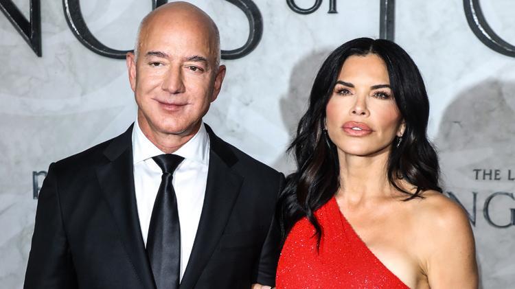 Amazonun kurucusu Jeff Bezos nişanlandı Hayatımda tanıdığım en güzel kalpli insan