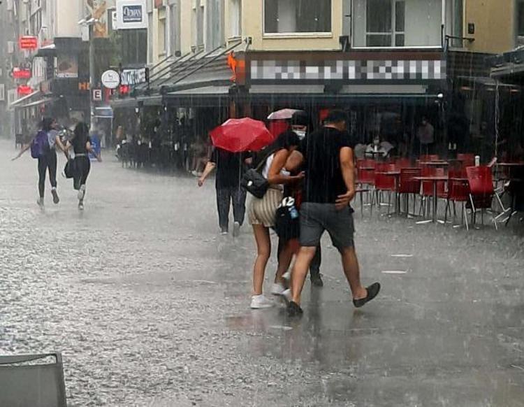 Meteorolojiden son dakika kuvvetli yağış ve dolu uyarısı El Nino etkisi başladı, süper hücreye dikkat
