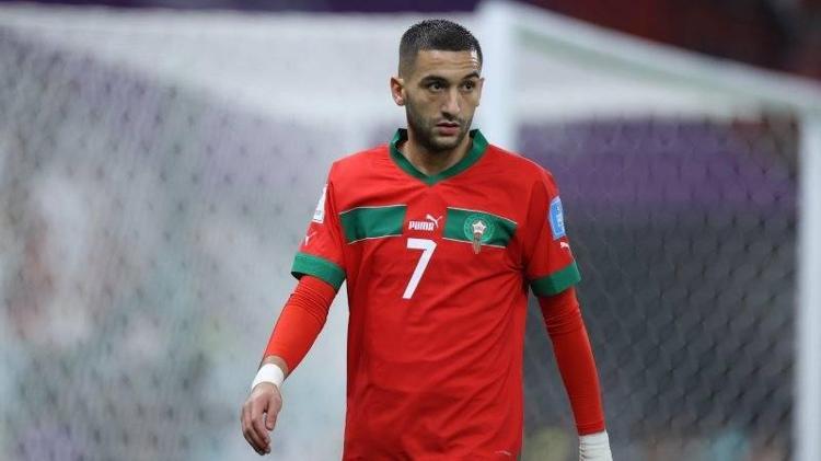 Belhandadan Dursun Özbeke akla hayale gelmeyecek transfer kıyağı Hiç düşünme Galatasaraya imza at