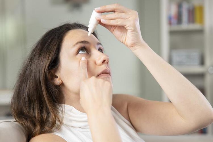 Gözün doğal görünümünü bozan hastalık: Pterjium
