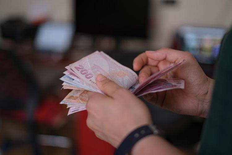 “TEMMUZ AYINDA KAMUDA ASGARİ ÜCRET 25 BİN 12,5 LİRAYA YÜKSELECEK