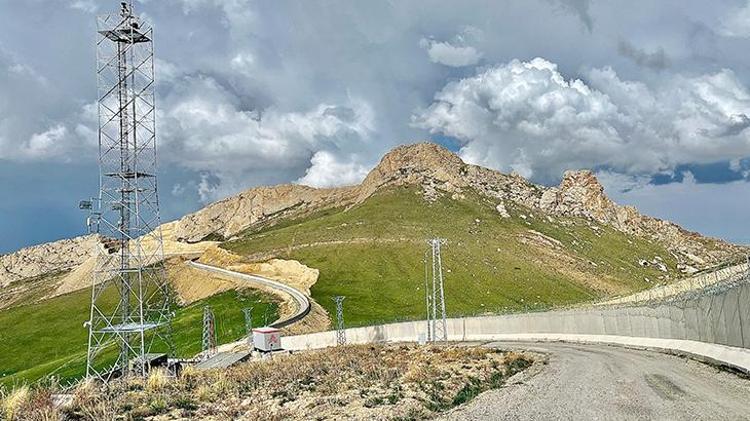 Bölgede kuş uçurtulmuyor Mehmetçik 7 gün 24 saat teyakkuzda