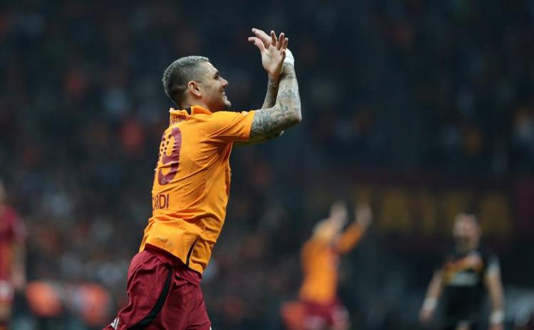 Galatasarayda ilk ayrılık 7 milyon euroluk taksitlerle Serie A devinde
