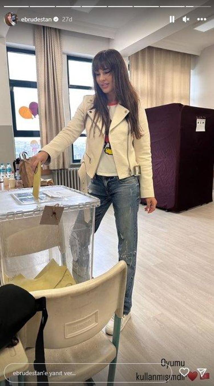Ünlüler sandık başına gitti