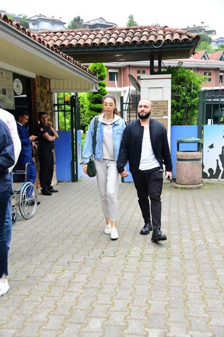 Ünlüler sandık başına gitti
