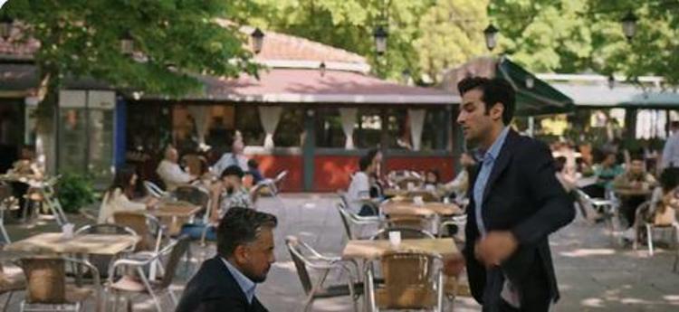 ORHAN İFAKATIN KUCAĞINDA AĞLADI