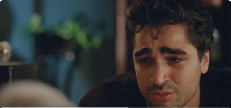 TARIK BOMBAYI KAZIMIN ELİNE BIRAKTI