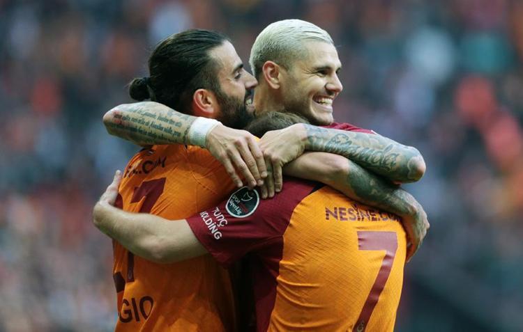 Okan Buruka flaş transfer teklifi 87 milyon euroya aldık Galatasaraya gönderebiliriz
