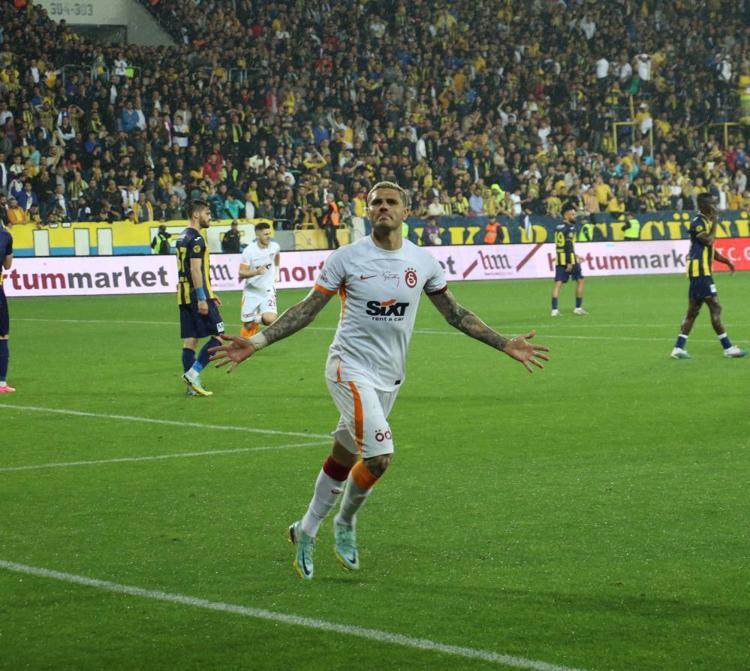 Galatasarayın Şampiyonlar Ligindeki muhtemel rakipleri belli oldu