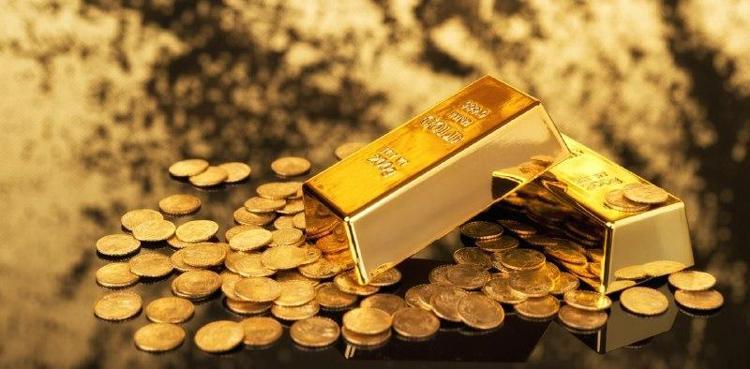 Altın fiyatlarında tarihi rekor Kritik seviye aşıldı, yeni tahmin geldi