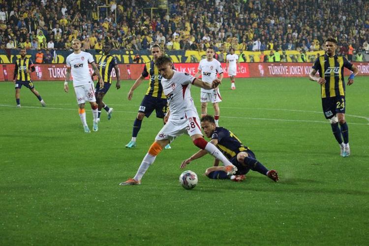 Okan Buruk 30 Yıl Sonra Yine Ankara'da Tarih Yazdı Galatasaray 23 ...