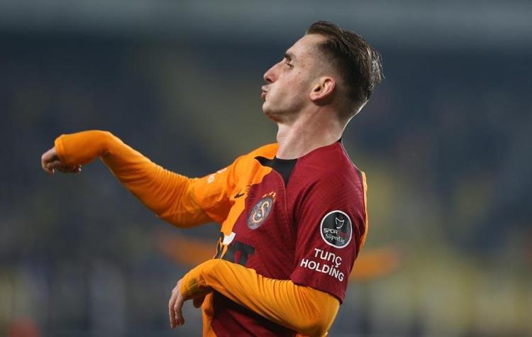 Sarri Ben Barış Alper Yılmaza hayran kaldım dedi sürpriz bir yıldız için 20 milyon euro teklif etti