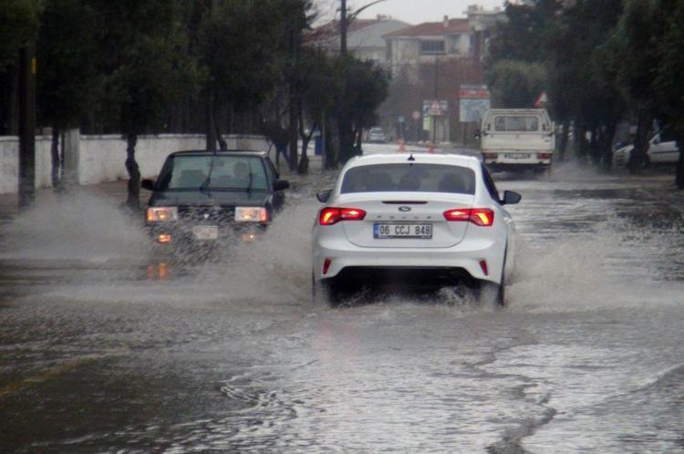 SARI KODLU UYARI VERİLDİ