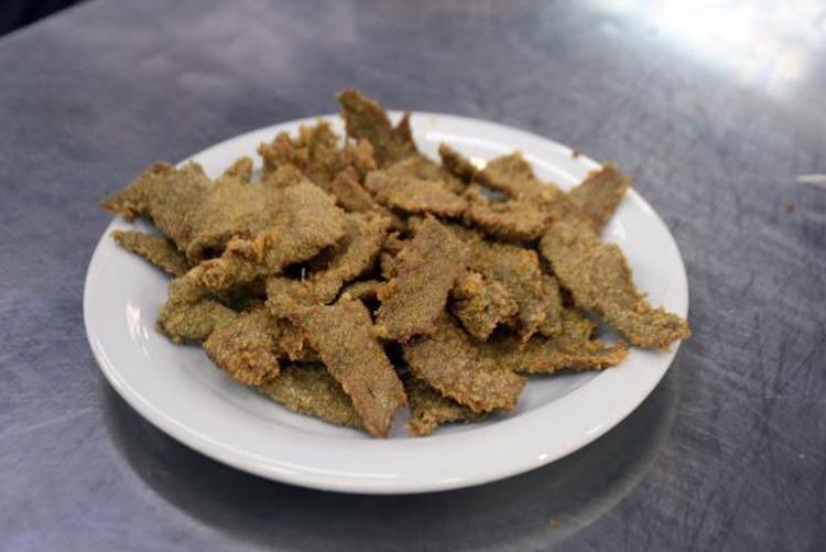 YASAL DEĞİL, SATMAMALARI LAZIM