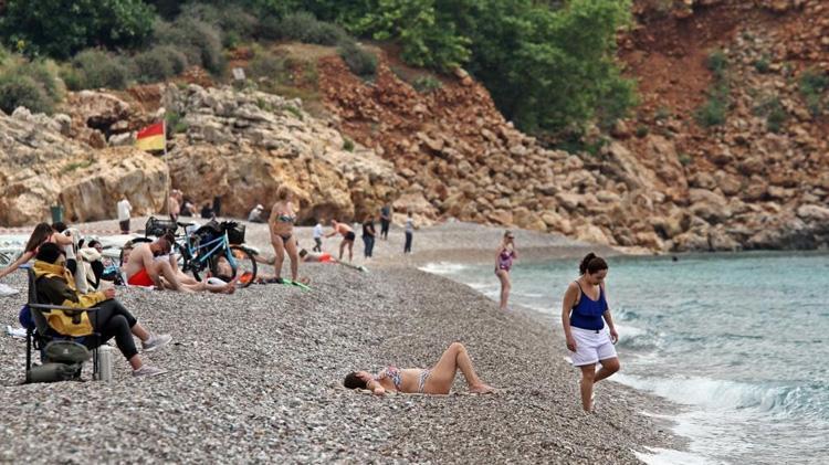 Schengen vizesi reddinden sonra talep arttı: Vizesiz maviliklere koşacağız
