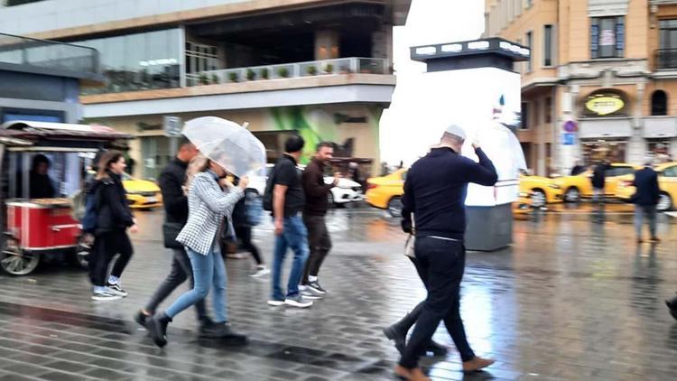 Kış geri döndü İstanbul dahil birçok ili sağanak vuracak