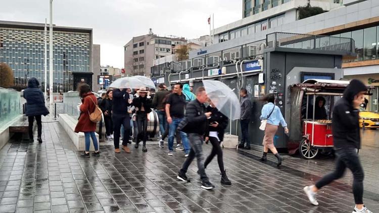 Kış geri döndü İstanbul dahil birçok ili sağanak vuracak