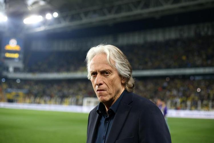 Fenerbahçede flaş gelişme 2+1 yıllık anlaşma 10 milyon euro maaş...