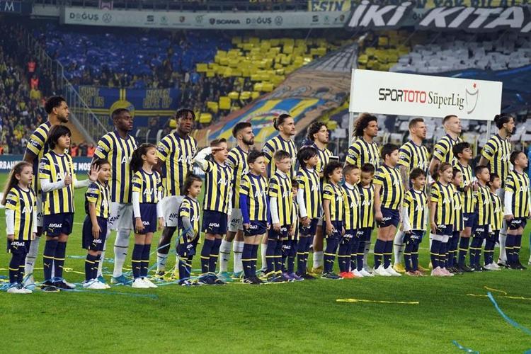 Ali Koçtan akla hayale gelmeyecek transfer bombası Bonservisini çöz Fenerbahçeye imza at