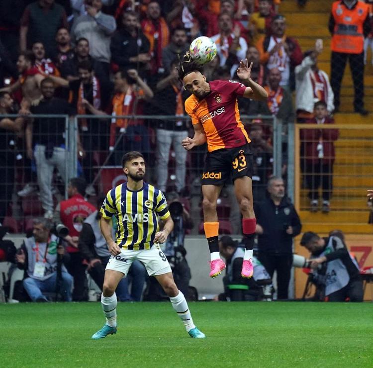 Zaniolo kariyerinde ilk kez bir maçta 2 gol attı Galatasaray: 3 Fenerbahçe: 0