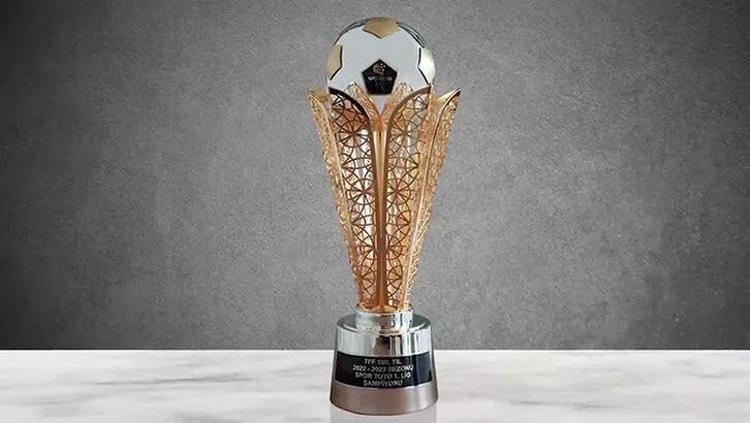 Süper Lig kupası altın mı İşte Süper Lig şampiyonluk kupasının özellikleri