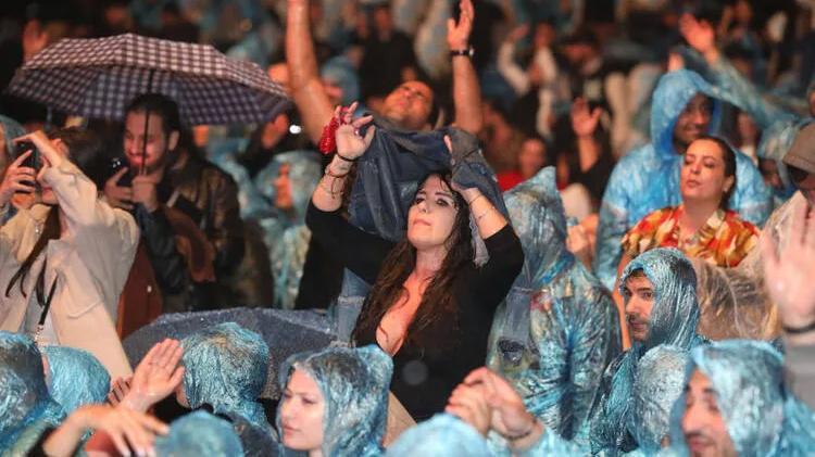 İbrahim Tatlıses sevgisi yağmur dinlemedi