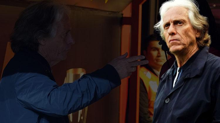 Ayrılık duyuruldu Futbolcuları daha soyunma odasındayken Jorge Jesus kaldığı otele gitmiş bile