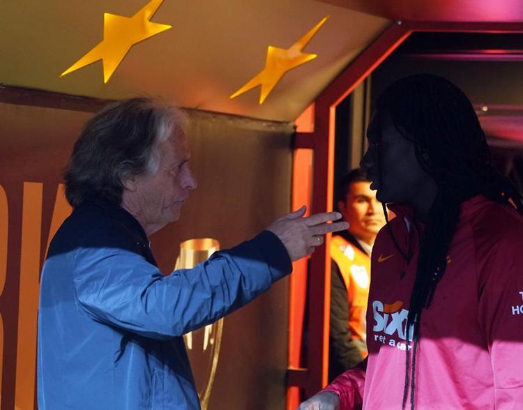 Ayrılık duyuruldu Futbolcuları daha soyunma odasındayken Jorge Jesus kaldığı otele gitmiş bile