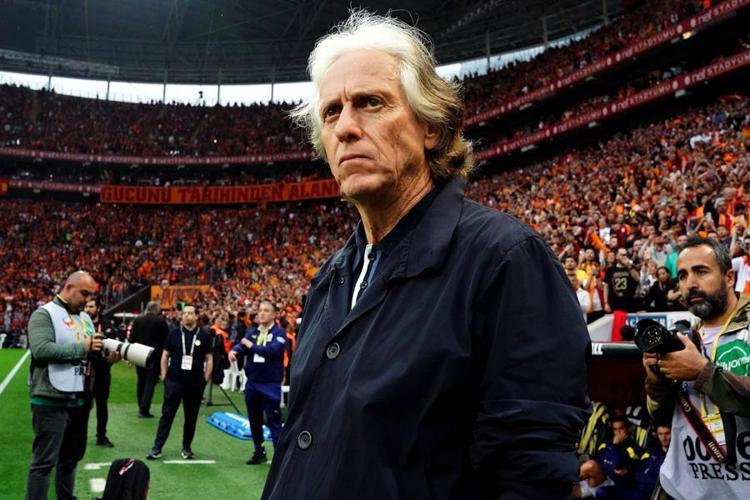 Fenerbahçe camiası Tuncay Şanlının Jorge Jesus istihbaratını konuşuyor Samandırada ipler koptu...