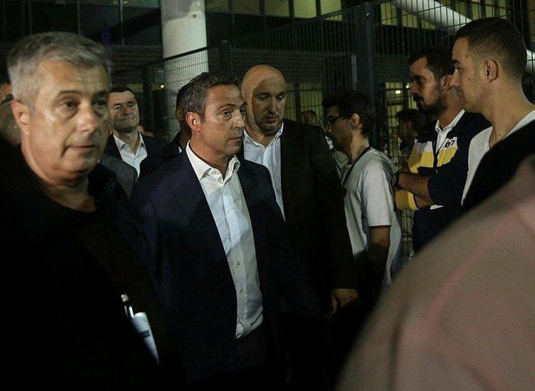 Seni bu taraftarla göndereceğim demişti Harekete geçti Fenerbahçede flaş Aziz Yıldırım gelişmesi...
