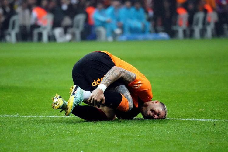 En son Selçuk İnan, Engin Baytar, Burak Yılmaz gelmişti Trabzonspordan Galatasaraya 2 yıldız daha