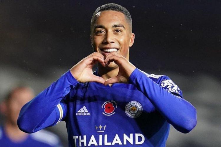 En son Selçuk İnan, Engin Baytar, Burak Yılmaz gelmişti Trabzonspordan Galatasaraya 2 yıldız daha