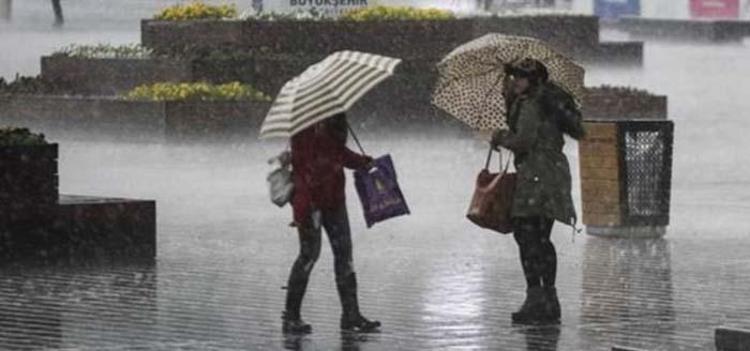 Meteoroloji sel tehlikesine karşı uyardı İstanbul, Ankara, İzmir dahil 58 ilde günlerce sürecek