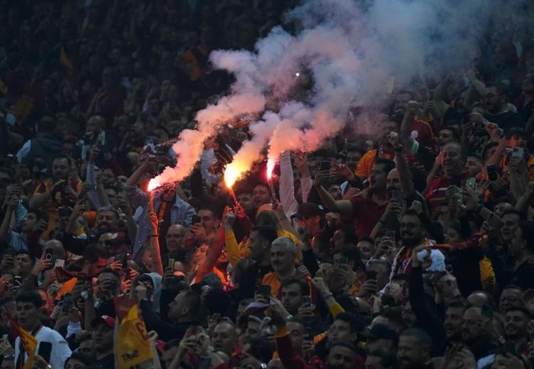 Galatasaray transferde rotasını çizdi Transfer listesindeki 6 yıldızın ismi ortaya çıktı