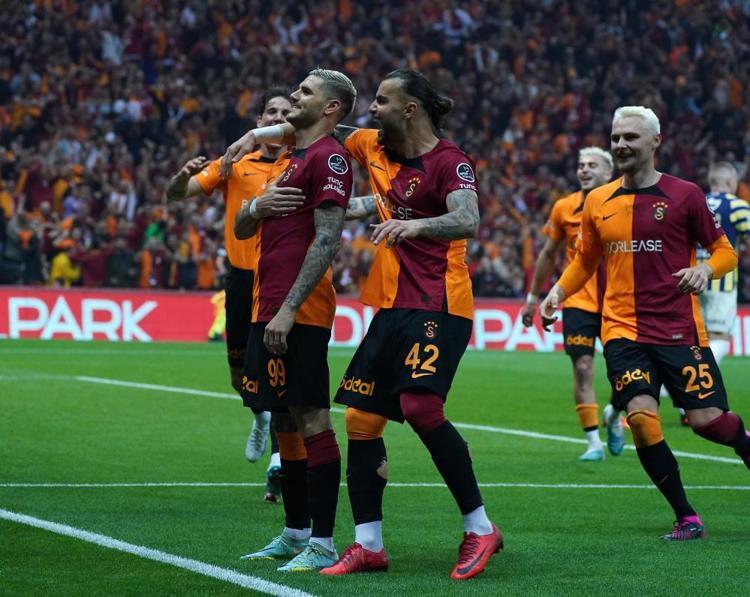 Galatasaray transferde rotasını çizdi Transfer listesindeki 6 yıldızın ismi ortaya çıktı
