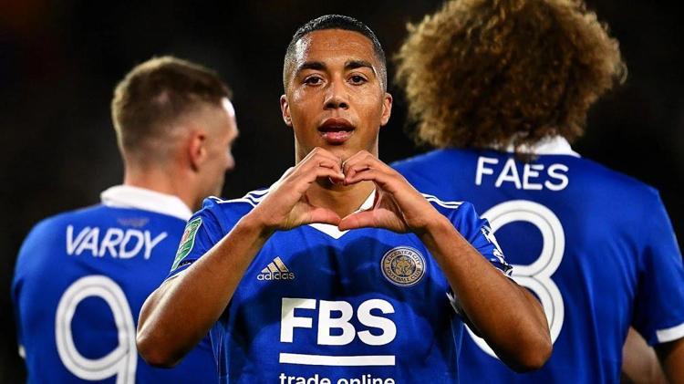 Galatasaray transferde rotasını çizdi Transfer listesindeki 6 yıldızın ismi ortaya çıktı