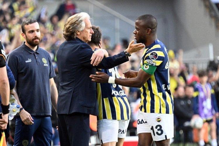 Jorge Jesusun yerine Okan Buruk ve Emre Belözoğlunun hocası geliyor