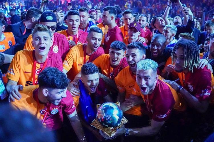 Galatasaray 2 transferi bitiriyor Dursun Özbekten Icardi, Zaniolo, Uğurcan, Rashica ve Felix açıklaması