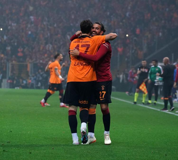 Galatasaray 2 transferi bitiriyor Dursun Özbekten Icardi, Zaniolo, Uğurcan, Rashica ve Felix açıklaması