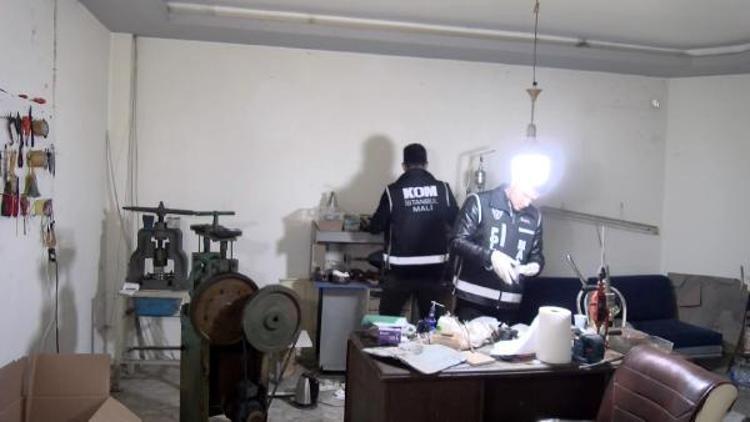 Ayarı düşük altınla dolandırıcılık yapanlara Esenyurtta baskın