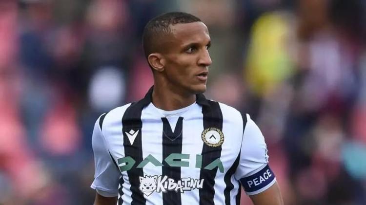 Ali Koç 4 senede 5 gol atan kanat forveti Fenerbahçeye getiriyor Transferde Luyindama detayı...