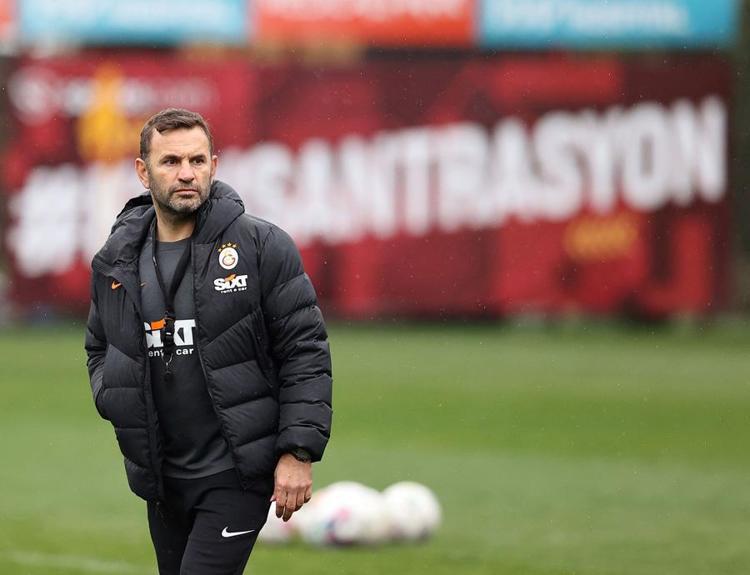 Okan Buruk ilk transferini açıkladı Come to Galatasaray şeyine başlayalım