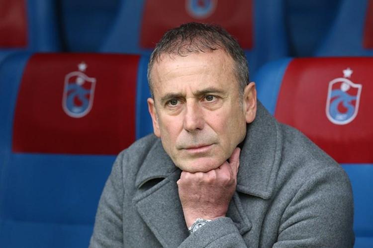 Fenerbahçeyi şampiyon yapacak teknik direktörü duyurdu Montella, Lucescu, Volkan Demirel, Aykut Kocaman hiçbiri değil