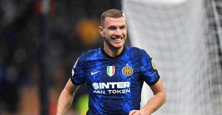 Fenerbahçe 7 süper starla görüşmelere başladı ilk transfer bombası patladı