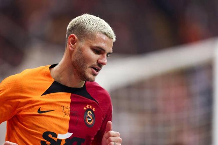 Galatasarayda 2. Mauro Icardi planı, 2 yıldız ile görüşme yapıldı Victor Nelsson durumu da düşünüldü